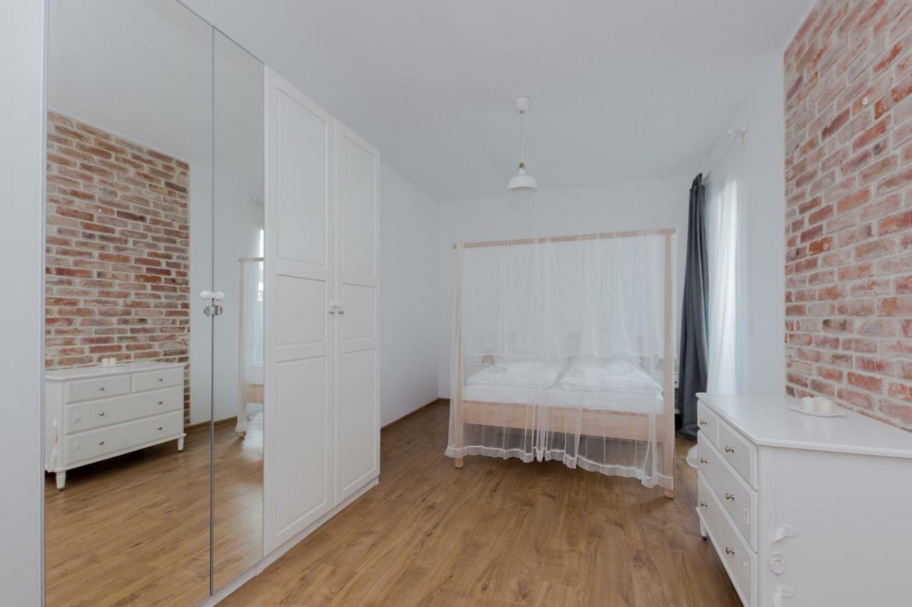 Shortstaypoland Marymoncka Varsóvia Exterior foto